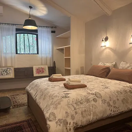 Bergerie Rénovée Avec Piscine Chauffée Et Terrain Clôturé Villa Vallérargues
