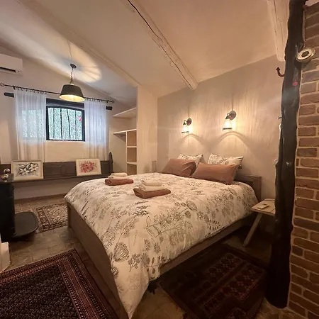 Bergerie Renovee Avec Piscine Chauffee Et Terrain Cloture *