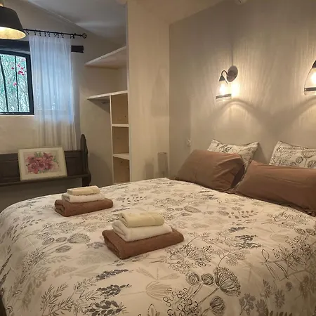 Bergerie Rénovée Avec Piscine Chauffée Et Terrain Clôturé Vallérargues