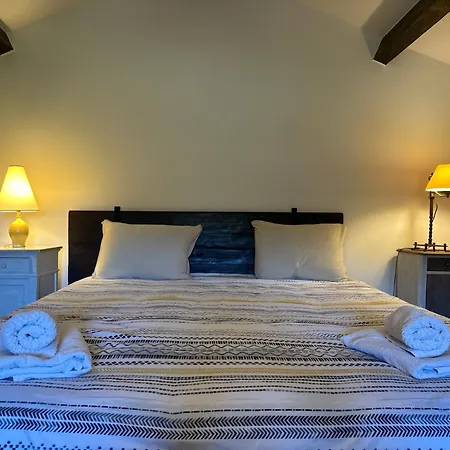 Villa Bergerie Rénovée Avec Piscine Chauffée Et Terrain Clôturé *