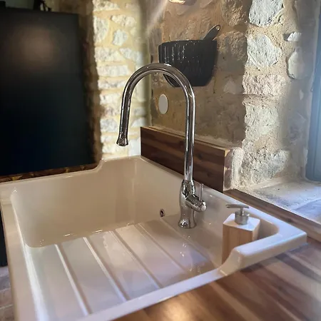 Bergerie Rénovée Avec Piscine Chauffée Et Terrain Clôturé Villa