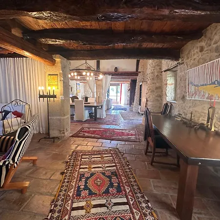 Bergerie Renovee Avec Piscine Chauffee Et Terrain Cloture * Vallerargues
