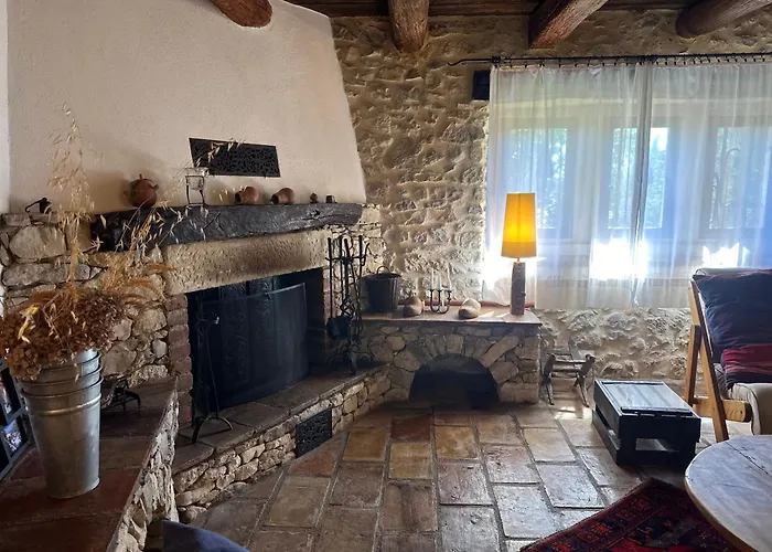 Bergerie Renovee Avec Piscine Chauffee Et Terrain Cloture Vallérargues
