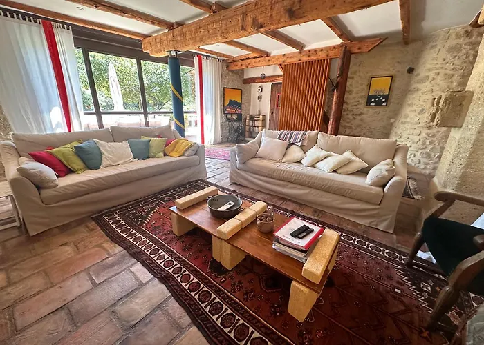 Bergerie Renovee Avec Piscine Chauffee Et Terrain Cloture וילה *