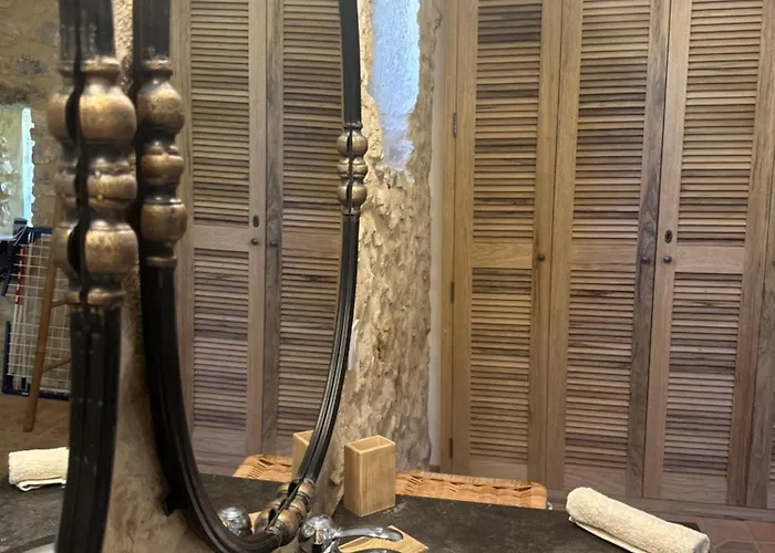 Bergerie Renovee Avec Piscine Chauffee Et Terrain Cloture וילה