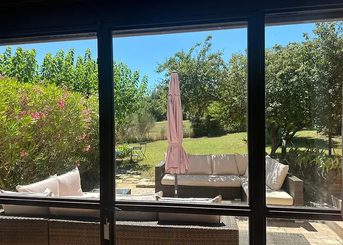 Bergerie Renovee Avec Piscine Chauffee Et Terrain Cloture Vallérargues